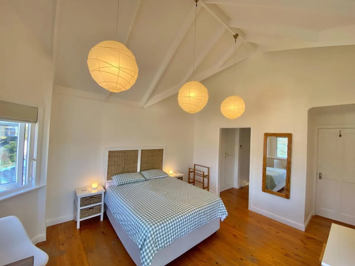 Villa Amanzi Hout Bay Homestay