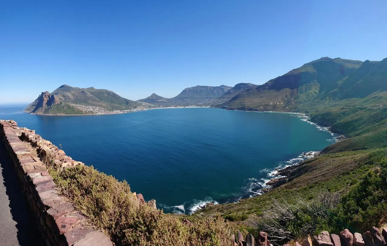 Villa Amanzi Hout Bay Homestay
